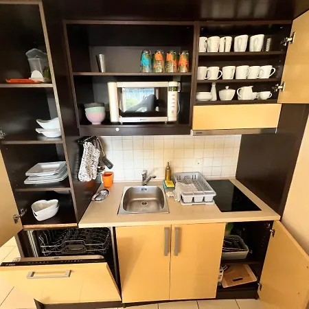 Burja At Marina Bay. Apartman Portoroz